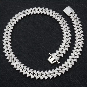 Collier de luxe pour homme en argent 925 avec diamants de laboratoire, chaîne à maillons chevron, style audacieux, bijoux de mode pour homme, nouveau style - Product Image 2