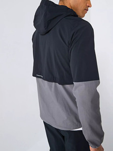 Veste coupe-vent légère à capuche pour homme  Noms alternatifs : * Veste de course imperméable pour homme * Veste coupe-vent sport bicolore - Product Image 1