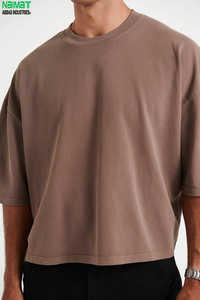 เสื้อยืดคอกลมโอเวอร์ไซส์ทรงหลวม แขนสั้น ไหล่ตก สีพื้น ลำลอง สีน้ำตาล - Product Image 6