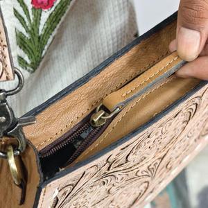 Sac bandoulière vintage en cuir véritable avec fermeture éclair, sangle simple, couleur beige, usage quotidien - Product Image 4