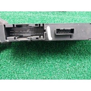 ECU และโมดูลคอมพิวเตอร์มือสองสำหรับรถยนต์ซีรีส์ 3 รุ่น 9147226 - Product Image 3