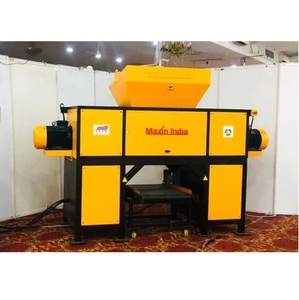 Broyeur de film plastique à double arbre pour applications industrielles – Machine de broyage de déchets plastiques - Product Image 1