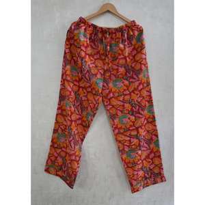 Ensemble de pyjama en coton respirant à imprimé floral fait main pour un confort quotidien - Product Image 6