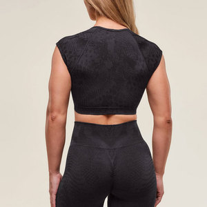 T-shirt de sport respirant et élastique pour femme, coupe courte, décontracté, pour yoga et fitness, design crop top, ajusté - Product Image 2