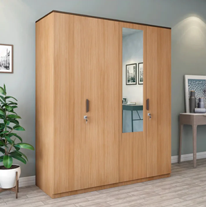 Armoire en bois à quatre portes avec finition chêne clair élégante et miroir encastré, disponible à prix de gros. - Product Image 1