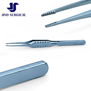 Pinzas de sutura Castroviejo de titanio D&K, 4 1/2 pulgadas, vástago recto, fino 0.12mm, 1x2 dientes con plataformas de anudado de 6.0mm - Product Image 1