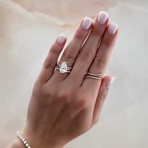 Bague de fiançailles IGI 4 carats, diamant de laboratoire taille poire, or massif 14K 18K, sertie clos, solitaire, cadeau de mariage ou d'anniversaire, joaillerie fine - Product Image 6