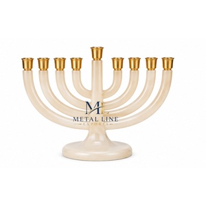 Ménorah Hanouka Moderne en Résine, 9 Branches, Luxe, Effet Marbre, Candelabre Chanukiah, Coupe Dorée, Décoration de Table pour Fêtes Juives, Vente en Gros - Product Image 4