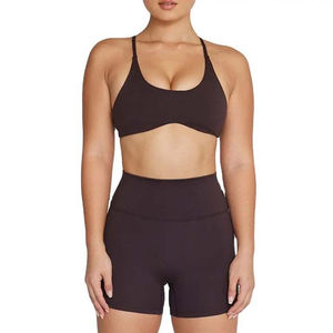 Conjunto de Yoga Elástico Sin Costuras para Mujer, Ropa Deportiva, Bra y Pantalones Cortos, Diseño Único - Product Image 1