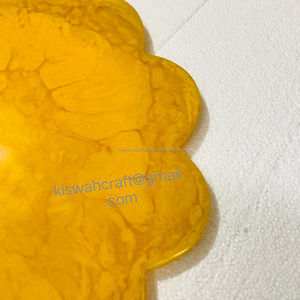 Blocs à découper en résine jaune clair Outils de cuisine pratiques pour la cuisine et le restaurant Résistant et facile à nettoyer - Product Image 4