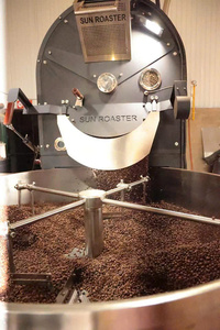 High Quality Robusta Roasted <b>Coffee</b> <b>Beans</b> Strong Flavor Bold Taste Dark Roast <b>Coffee</b> for Energy Drink Manufacturers - Product Image 3