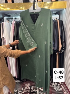 Vente flash : magnifique abaya de Dubaï pour femmes, kaftan fait main, vêtements et accessoires islamiques traditionnels, conçus pour les musulmanes. - Product Image 5