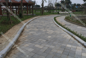 Luxury Bush Hammered Granite <b>Paving</b> Blocks for Villa Outdoor Landscaping - Product Image 2