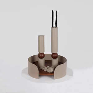 Juego de Quemadores de Incienso Metálicos con Torres Elegantes, Detalles de Esferas de Bambú, Bandeja Curva Elegante, Decoración Moderna para el Hogar, Aromas - Product Image 1