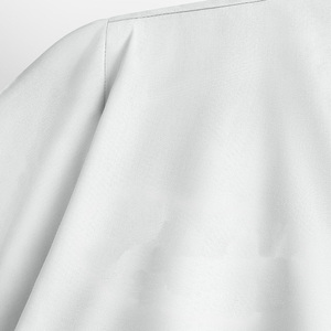 Chemises infirmières unisexes personnalisées avec logo, en spandex, écologiques, pour usage hospitalier, sous les blouses. - Product Image 6
