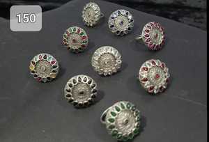 Anillo antiguo oxidado en relieve ligero con patrón de elefante, joyería para mujer, diseño hecho a mano para atuendo tradicional informal - Product Image 5