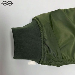 Blouson de baseball rétro américain haut de gamme pour homme, coupe légère et ample, décontracté, avec poches décoratives, idéal pour le printemps et l'automne, style streetwear - Product Image 2