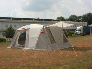 CAMPTOWN -500 5-6 Person Four-Season Waterproof Camping <b>Tent</b>-Quick Opening & Easy Setup <b>Large</b> Space Portable Design - Product Image 2