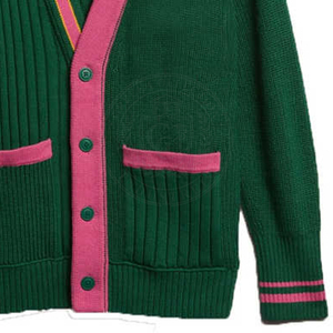 Cardigan en acrylique tricoté vert pour hommes et femmes, avec bordure rose rayée et broderie de lettres grecques, idéal pour toutes les saisons – Collection Fraternité et Sororité - Product Image 6