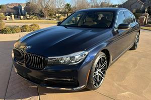 BMW 740-i 2016, Vehículos Usados en Buen Estado - Product Image 2
