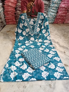 Conjunto de Kurta y Pantalón de Algodón Orgánico Puro, Cuello en V, Estampado Floral, Transpirable, Bordado, Corte Lateral Recto, Cintura Elástica Larga, Estilo Casual y Bonito - Product Image 3