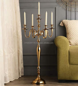 Candelabro de metal pulido negro para centro de mesa de decoración del hogar y velas de cena romántica con atractivo de diseño clásico - Product Image 1