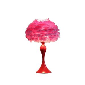 Lampada da tavolo Glam con contorno in metallo rosso e smalto Aquina rosa medio da 18,25 pollici - Product Image 4