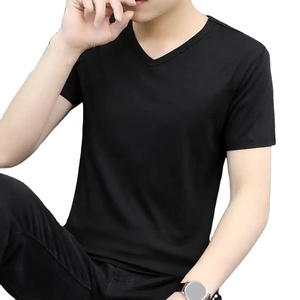 เสื้อยืดแขนสั้นผู้ชาย คอวี ผ้าไอซ์ซิลค์ ลำลอง สีพื้น ทรงเข้ารูป สวมใส่สบายๆ ทุกวัน เหมาะสำหรับวัยรุ่น วัยหนุ่ม ออกกำลังกาย - Product Image 3