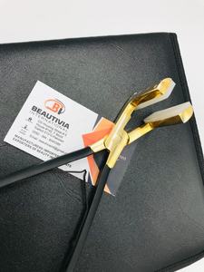 Venta al por mayor de alicates de extensión de pelo de acero inoxidable de alta calidad con cinta de Oro Negro conveniente embalaje sostenible en una bolsa - Product Image 6