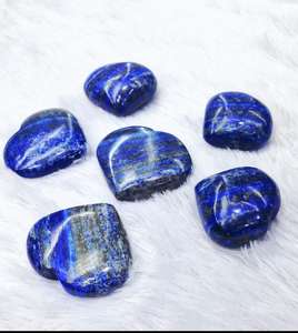 Cœur en cristal de lapis-lazuli de qualité supérieure pour le Feng Shui, la purification énergétique de la maison, la méditation et les vibrations positives, disponible à bas prix - Product Image 2