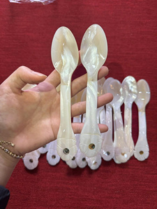 Vintage Seashell Teaspoons With Long Handles Mirror Polish Dishwasher Safe For Wedding Use - Product Image 5