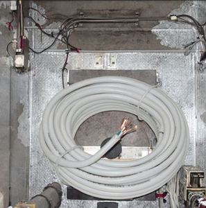 Cable Eléctrico Blanco en Espiral, Conductor de Cobre, Aislamiento de PVC, Trenzado, 450V, para Uso en Edificios - Product Image 3