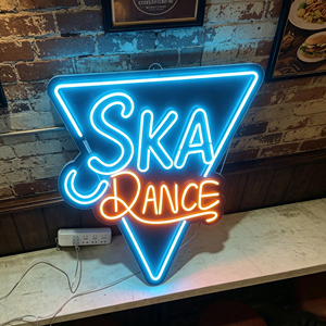 ป้ายไฟ LED คริสตัลแบบนีออน 3 มิติ รูปทรงสี่เหลี่ยมผืนผ้า สำหรับงานปาร์ตี้ ป้ายร้านค้า ป้ายหน้าร้าน สำหรับภายนอกอาคาร ปรับความสว่างได้ มาตรฐาน IP67 - Product Image 1