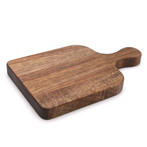 Planche à découper en bois de noyer noir durable et écologique avec poignée, planche à découper rectangulaire multifonctionnelle pour la cuisine - Product Image 4