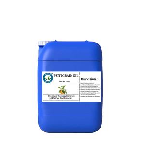 Aceite Esencial de Petitgrain Destilado al Vapor, Aceite de Hoja de Citrus Aurantium - Para Formulaciones de Cuidado de la Piel y el Cabello - De Madhya Pradesh - Product Image 1