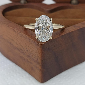 Bague de fiançailles tendance en or jaune 1 carat pour femme, diamant ovale de laboratoire, style classique - Product Image 5