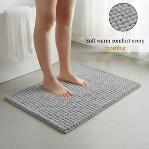 Tapis de bain doux et confortable en chenille, antidérapant, absorbant, fait main, imprimé animal, forme extraterrestre, 100% coton, tapis de bain personnalisable - Product Image 1