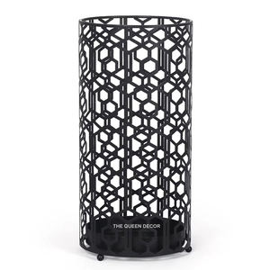 Porte-parapluies en métal traditionnel tendance, design artisanal de qualité supérieure, idéal pour les entrées de maisons classiques et élégantes - Product Image 3