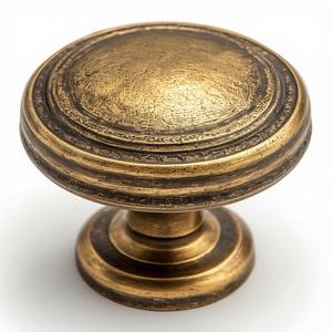 Pomo de Puerta Metálico Premium para Uso en Villas y Hoteles, Diseño Europeo, Anticorrosión, Agarre Suave y Construcción Duradera - Product Image 1