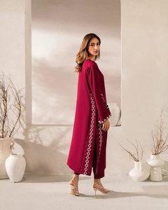 Salwar Kameez Bordado Color Granate para Mujer, Corte Holgado, Largo hasta el Tobillo, Rayón, Estilo Tradicional Informal de India y Pakistán, para Todas las Temporadas - Product Image 5