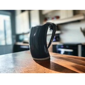 Mug en corne de buffle traditionnel de haute qualité, écologique, fait main, grande capacité, pour la bière, le café, le thé, utilisation en festival - Product Image 1