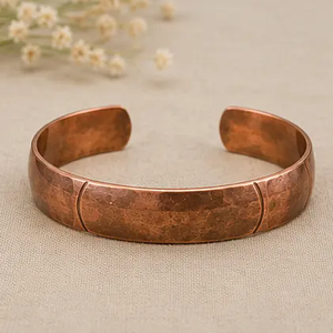 NEHA ENTERPRISES - Brazalete de Cobre Ajustable Hecho a Mano, Clásico y de Lujo, con Personalización - Colección de Regalos Kada - Product Image 3