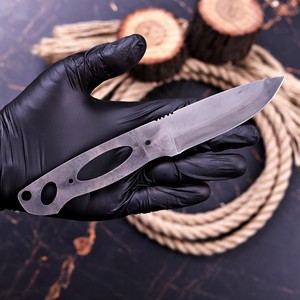Hoja en bruto de acero de alto carbono para cuchillo de hoja fija personalizado, kit de fabricación de cuchillos de bushcraft DIY, hoja con orificios para pasadores, venta al por mayor - Product Image 6