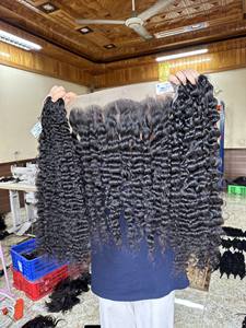 Cheveux bouclés birmans 100% vierges - Cheveux bouclés crépus birmans vietnamiens - Lots de cheveux humains 100% - Fournisseurs de lots de cheveux - Product Image 3