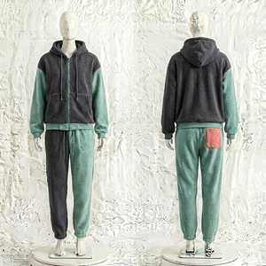 Conjunto Deportivo Unisex con Capucha en Verde Oliva, Forro Polar, Estilo Casual, Bloques de Color, Cierre de Cremallera, Bolsillos Laterales, Estilo Invernal - Product Image 1