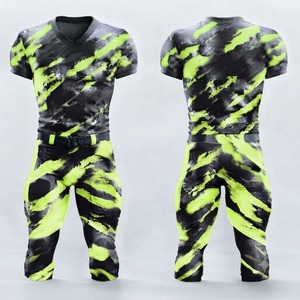Uniforme de Fútbol Americano Sublimado para Hombre, Verde y Negro Camuflaje, Cuello en V, Manga Corta, Ajustado, Transpirable, Absorbe la Humedad, para Todo Tipo de Clima - Product Image 1
