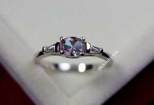 Bague Alexandrite changeante de couleur, bague de mariage, pierre précieuse ovale changeante de couleur, argent sterling, faite à la main, cadeau pour femme - Product Image 3