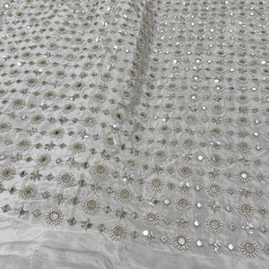 Proveedor Mayorista de Tela de Seda Bordada con Cuentas, Fabricante de Tela de Seda con Trabajo de Bordado en India, Tela de Seda Bordada con Cuentas F - Product Image 3