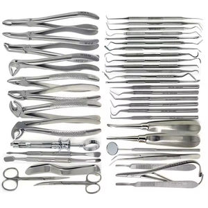 Kit chirurgical avancé pour extraction dentaire en acier inoxydable de haute qualité, comprenant des forceps dentaires, une seringue et des sondes cliniques - Product Image 2