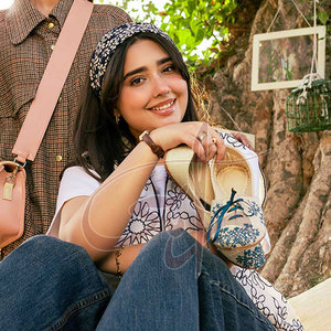 Chaussures artisanales écologiques légères à lacets avec empeigne en jute, design plat et détail torsadé - Product Image 5